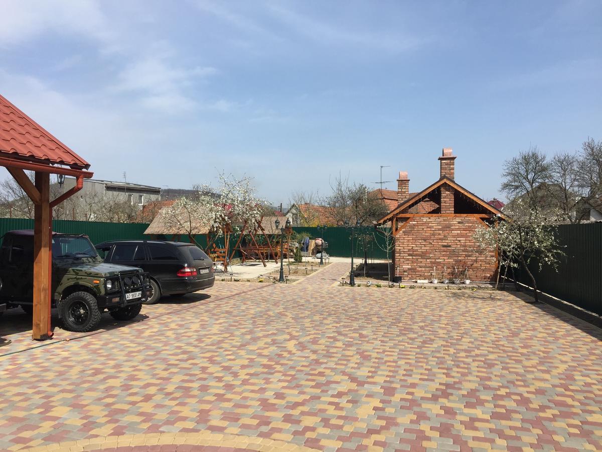 Міні Готель Вілла Вікторія Běrehovo Exteriér fotografie